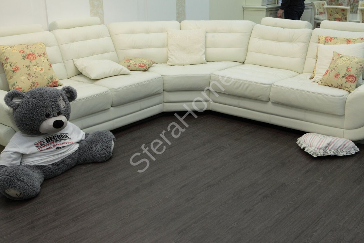 Кварц-виниловая плитка Decoria Mild Tile DW 3161 Дуб Гранд